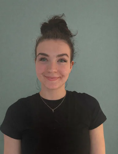 Chloé Hemenway, registered massage therapist at Radius Physiotherapy.